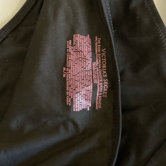 Victoria’s Secret Cheetah Bombshell push up top with black tie side bottom - Picture 2 of 4